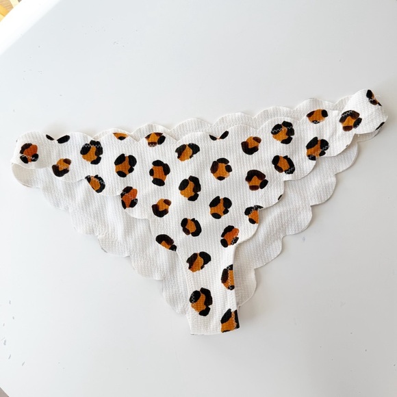 Marysia Leopard Antibes Scalloped-trim Bikini Bottom - Picture 2 of 7